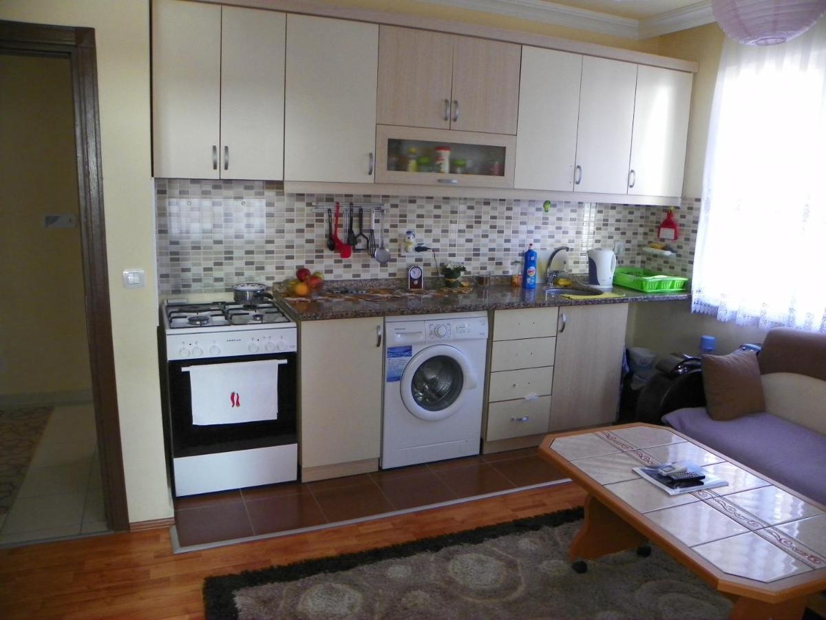 4 Persons Flat House - Cheap Homestay Sleeping Place Daire Antalya