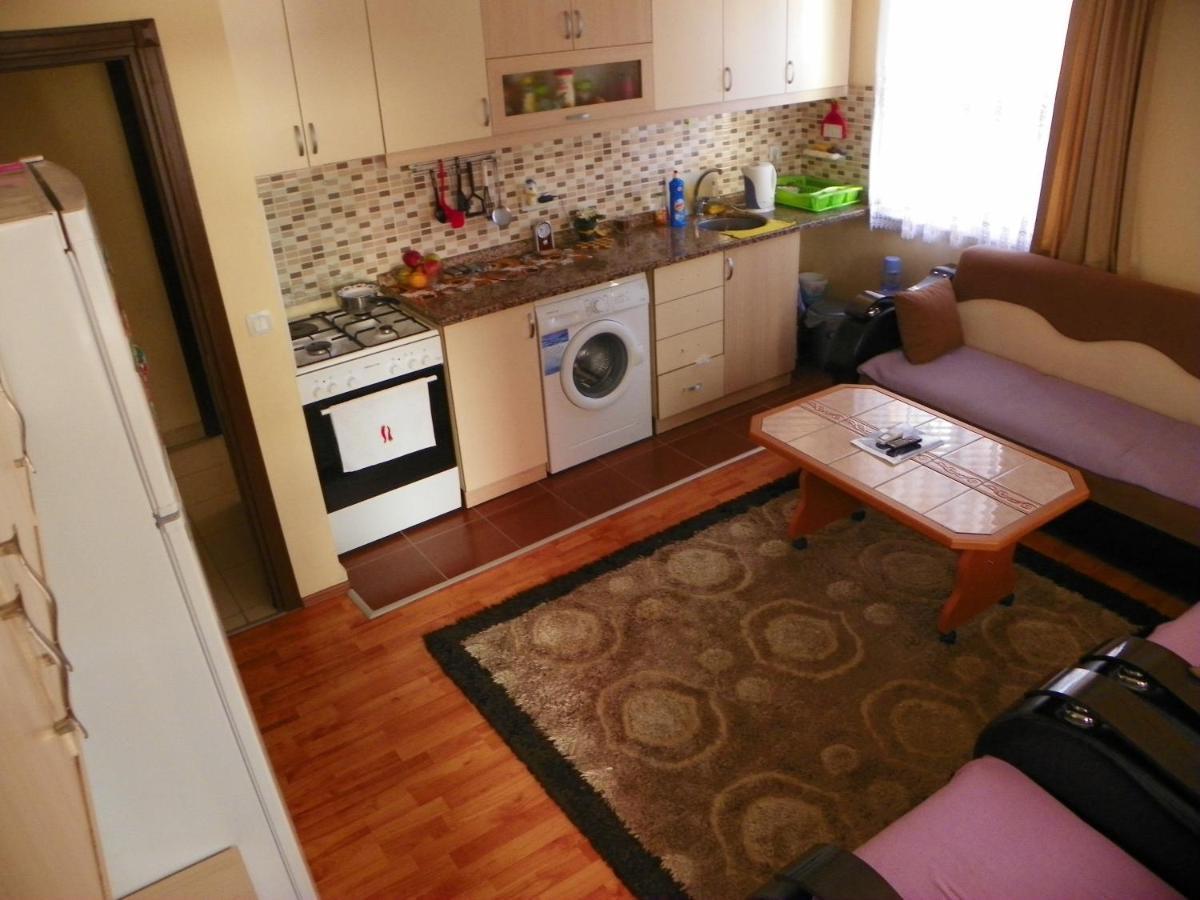 Daire 4 Persons Flat House - Cheap Homestay Sleeping Place Antalya